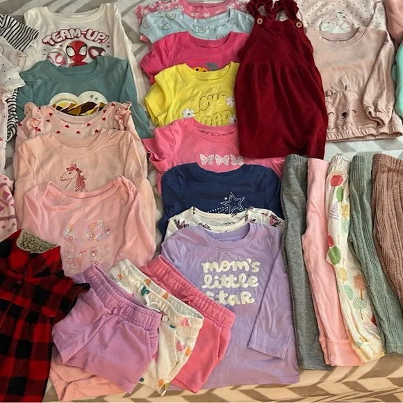 18 Month Girls Bundle Lot of 34 pieces - Picture 1 of 12